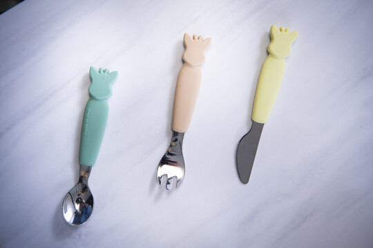 A set of 3 cutlery in ionx and silicone, for baby's first meals in autonomy! image number 4